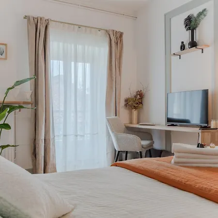 Charmante Aux Chartrons