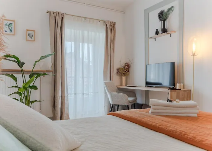 Charmante Aux Chartrons