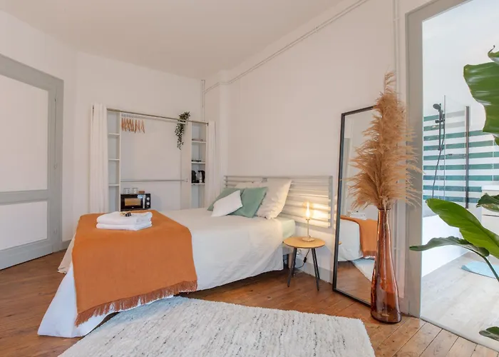 Charmante Aux Chartrons Διαμέρισμα